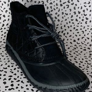 Sorel Out and About Boots